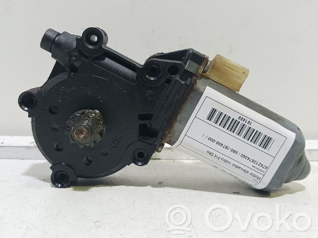 BMW 3 E36 Front door window regulator motor 