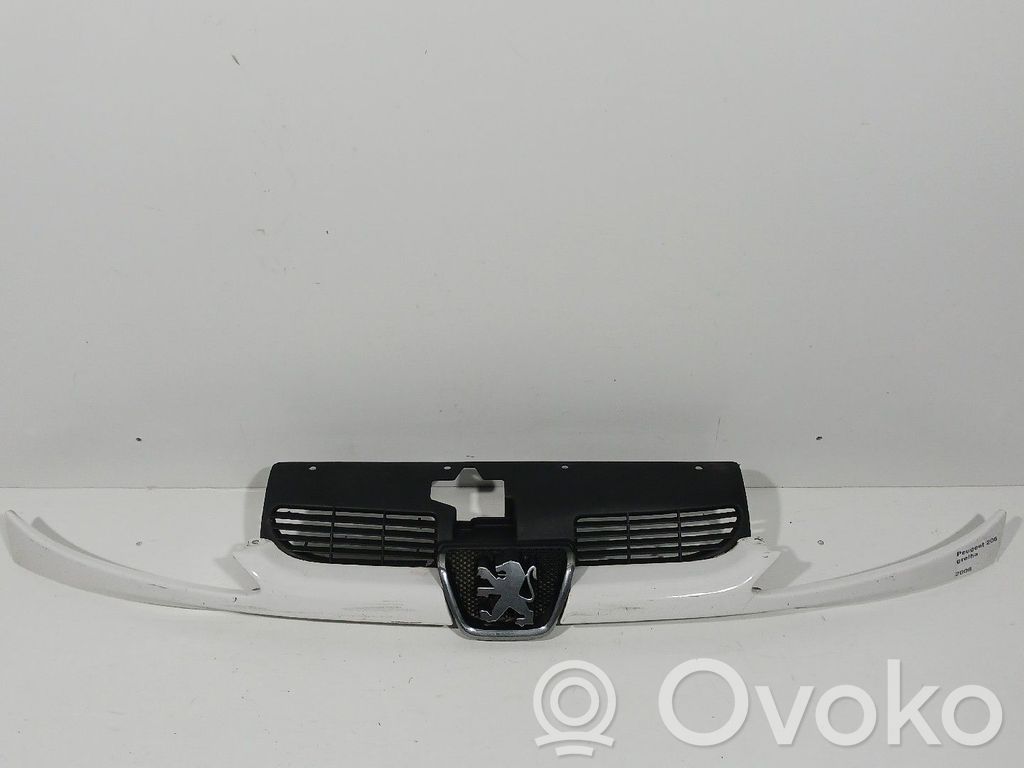 Peugeot 206 Etusäleikkö 