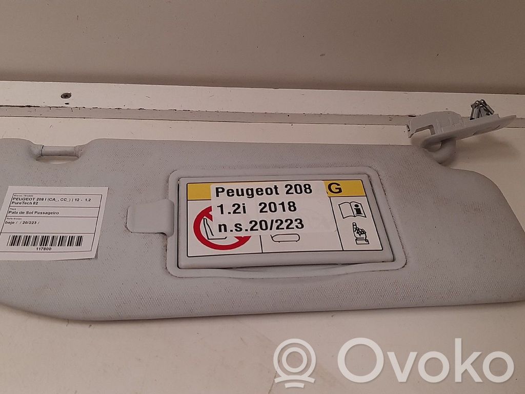 Peugeot 208 I Skydelis nuo saulės 