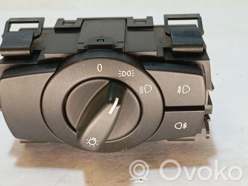 Comutator lumini   693279802