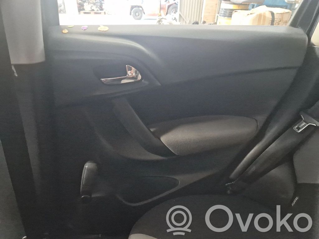 Citroen C3 Apšuvums aizmugurējām durvīm 