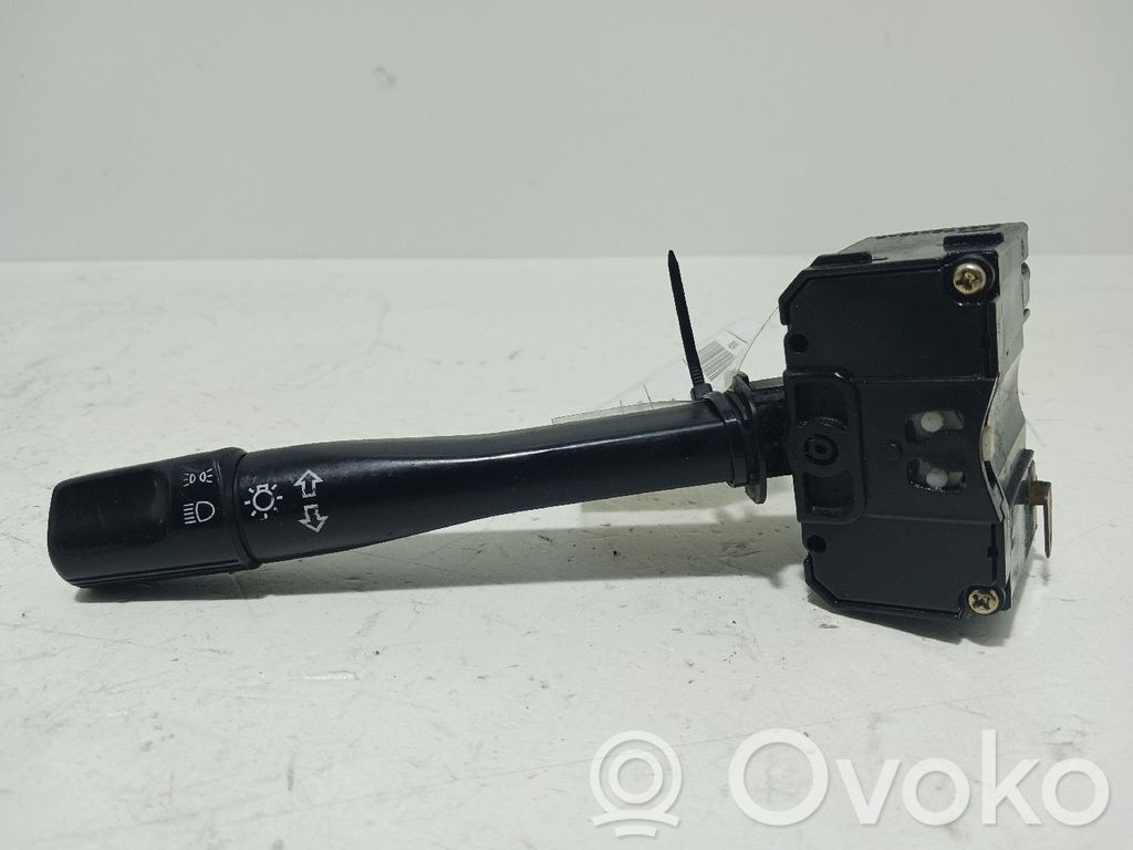 Honda CR-V Wiper turn signal indicator stalk/switch 