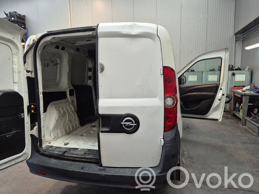 Opel Combo D Задняя крышка (багажника) 