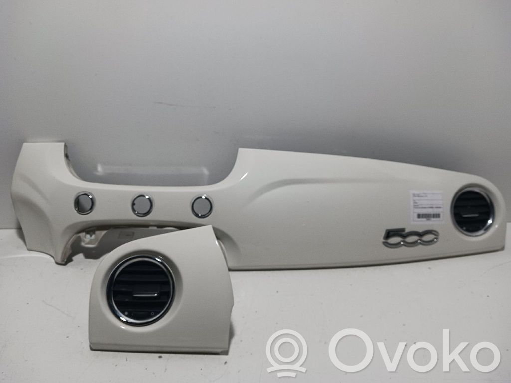 Fiat 500 Moldinga Apdare 