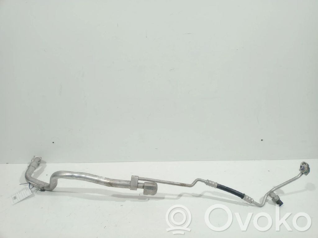 BMW 5 G30 G31 G38 Conductă/furtun aer condiționat (A/C) 