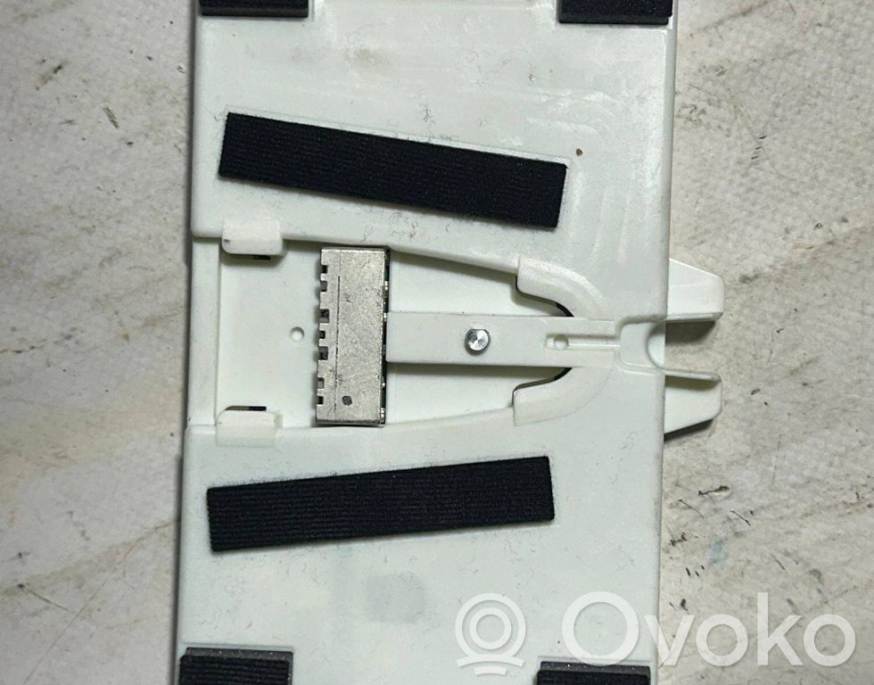 Moduł / Sterownik Bluetooth   55076010,5A4B4590,2018CJ7076,144R000002