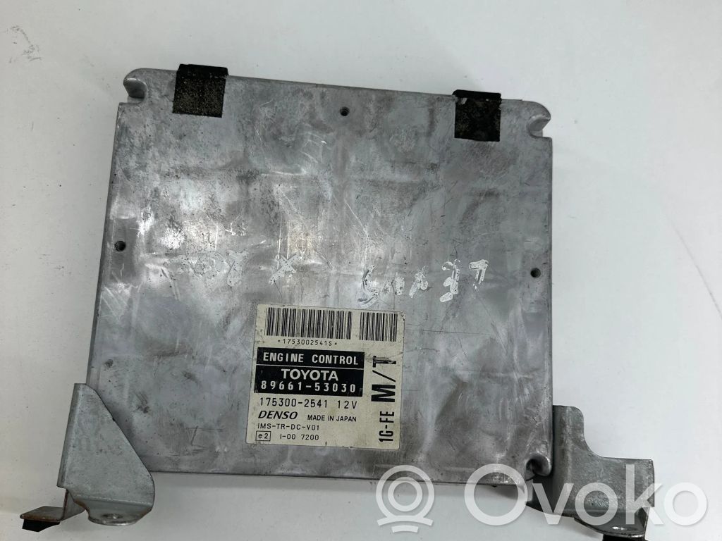 Lexus IS 200-300 Komputer / Sterownik ECU silnika 
