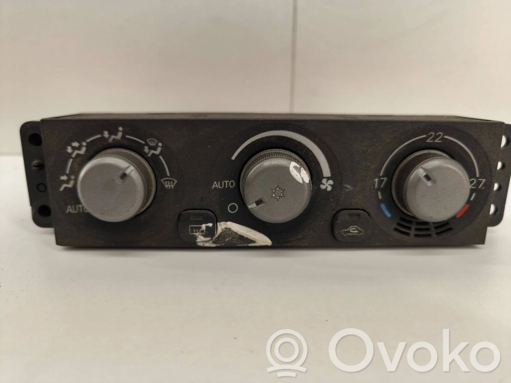Mitsubishi Lancer Climate control unit 