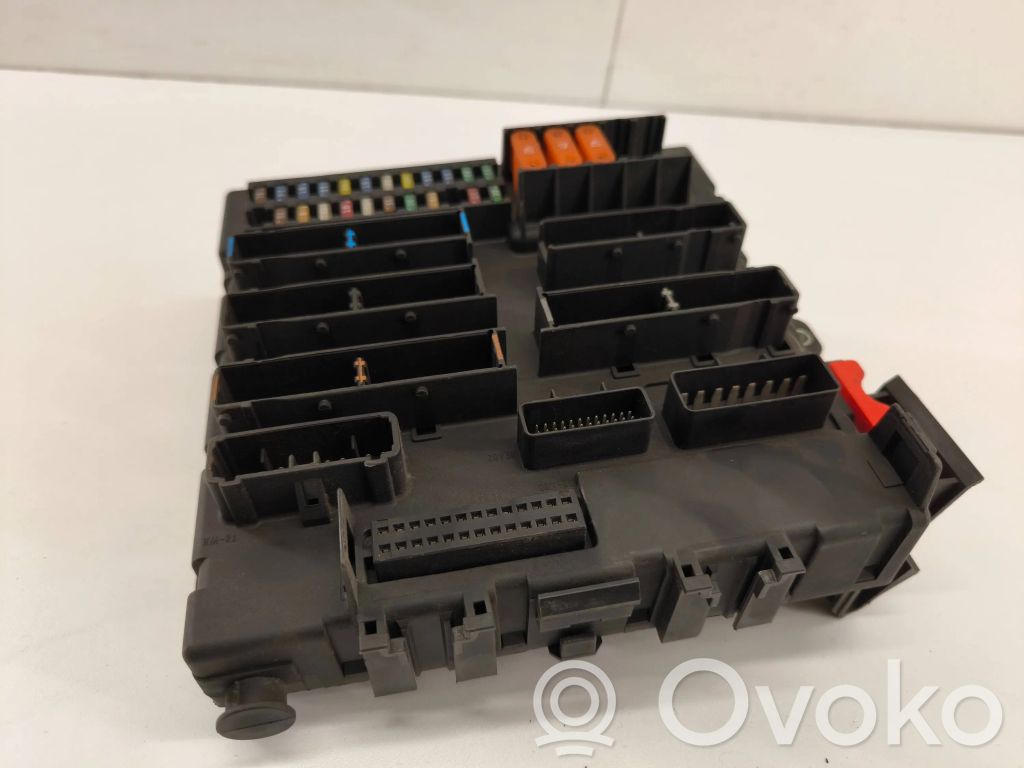 Opel Signum Boîte à fusibles 