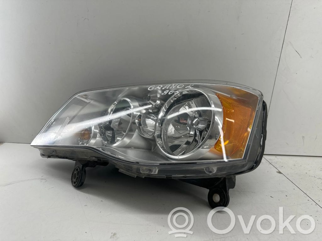 Lampa przednia   05113341AD,USA41831A,1EJ26306003,073071105
