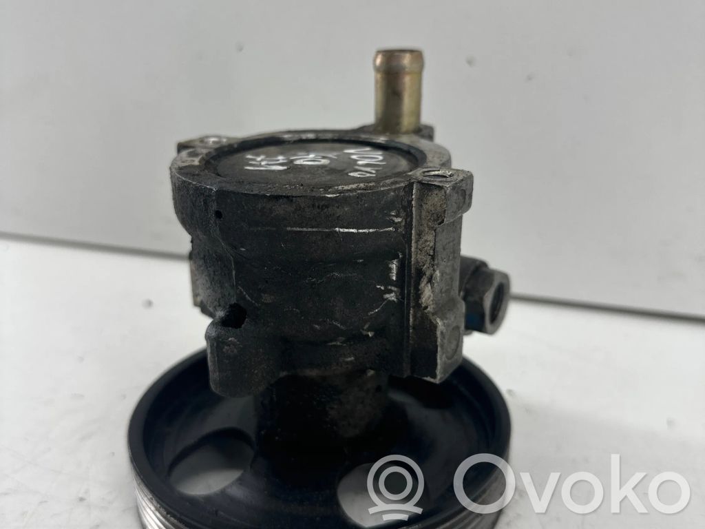 Volvo S40, V40 Power steering pump 
