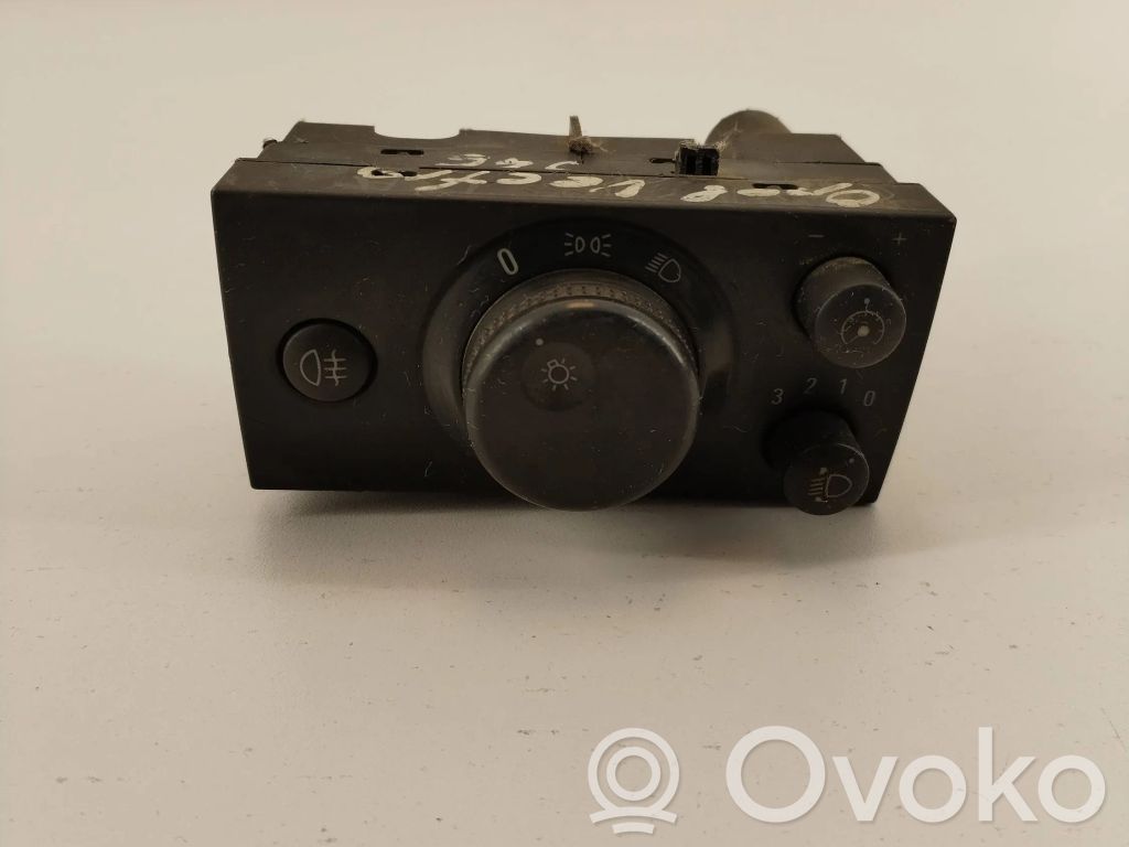 Opel Vectra C Light switch 