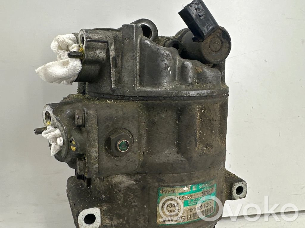 Volkswagen Touran I Air conditioning (A/C) compressor (pump) 