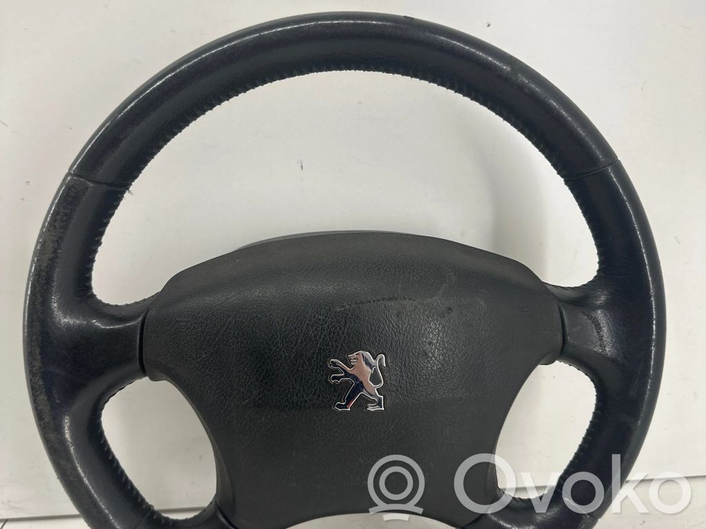 Peugeot 407 Lenkrad 