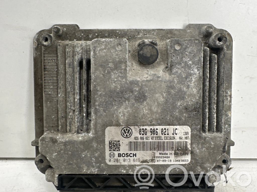 Skoda Octavia Mk2 (1Z) Engine control unit/module 