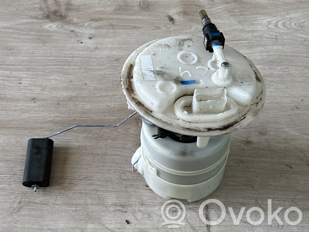 Citroen C4 I Bomba interna de combustible 