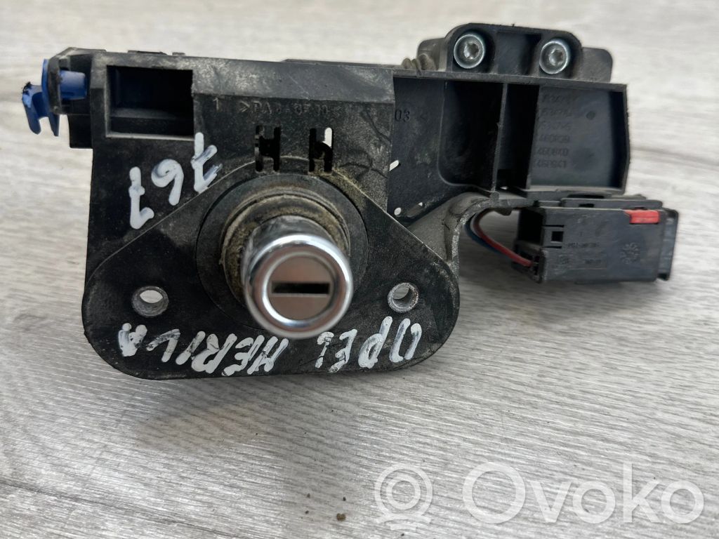Opel Meriva A Tailgate exterior lock 