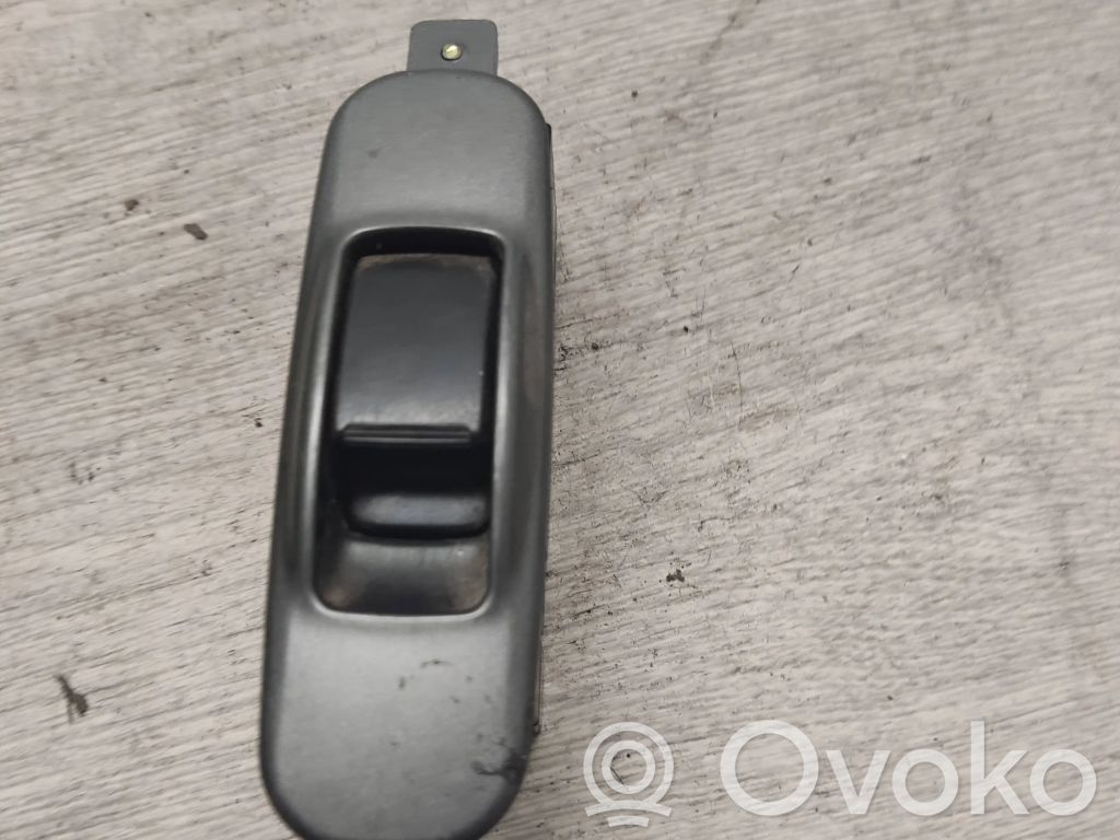 Electric window control switch   8608A100