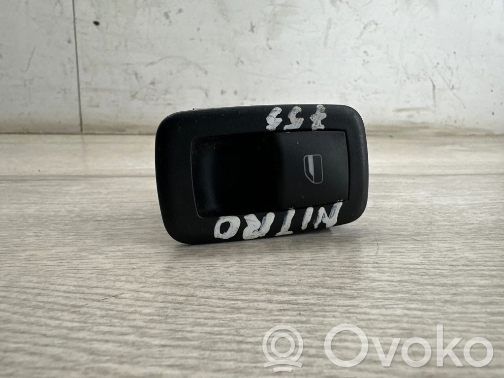 Dodge Nitro Electric window control switch 