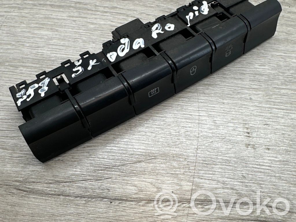 Skoda Rapid (NH) Traction control (ASR) switch 