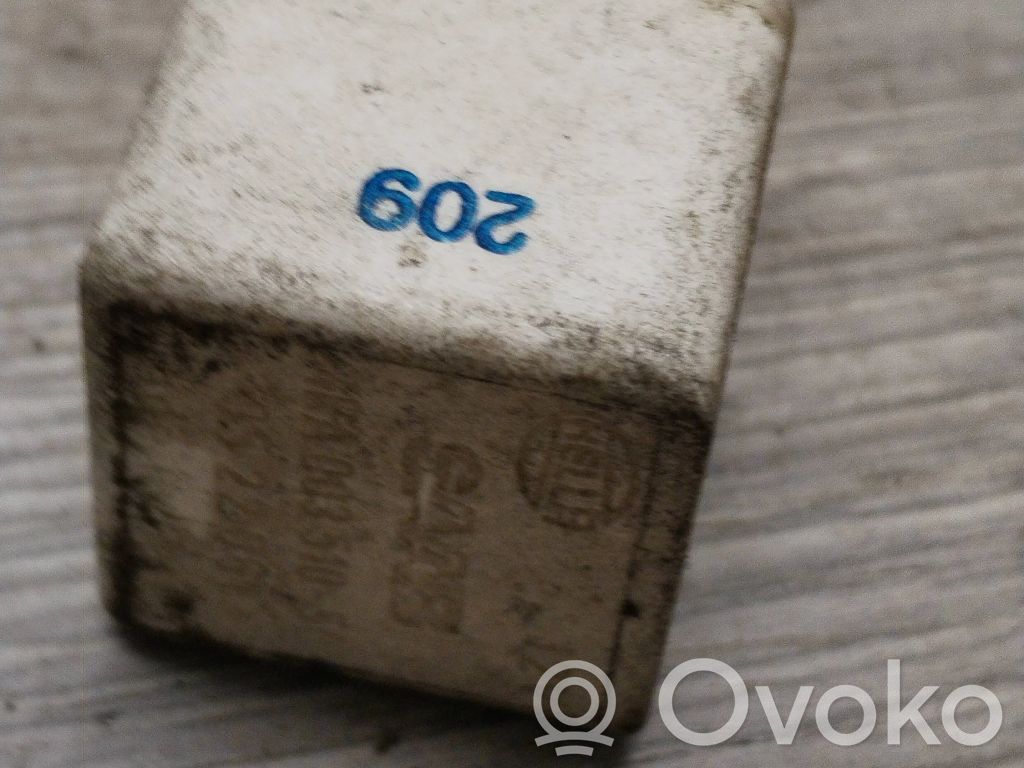 Saab 9-5 Other relay 
