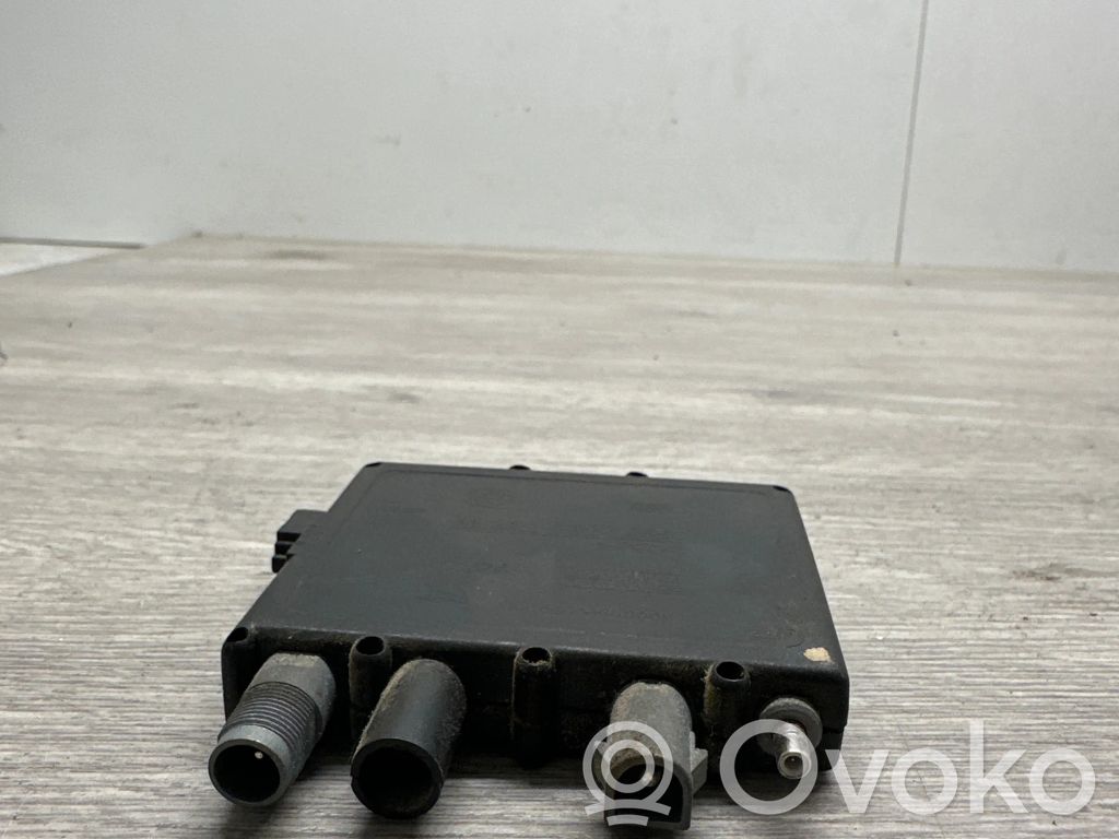 BMW X5 E53 Antenos valdymo blokas 
