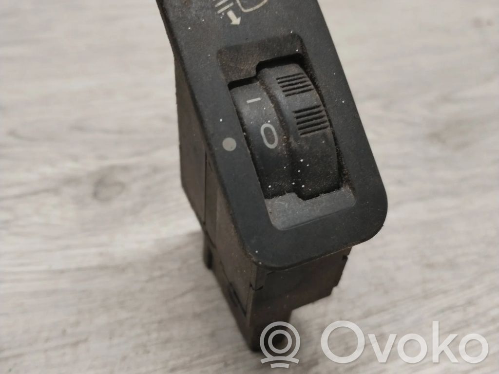 Peugeot 206 Headlight level height control switch 