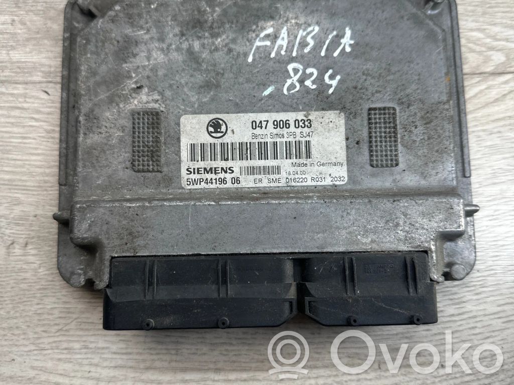 Skoda Fabia Mk1 (6Y) Engine control unit/module 