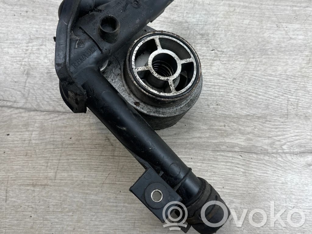 Renault Megane III Engine oil radiator 