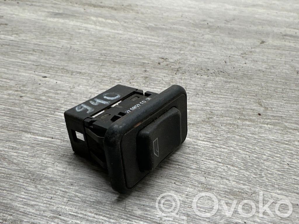 Electric window control switch   03458045,9148407