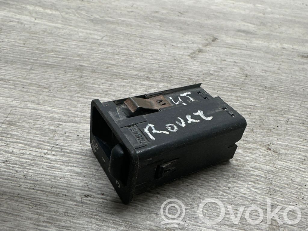 Headlight level height control switch   01645