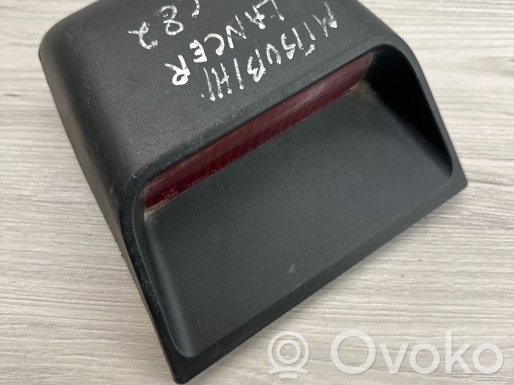 Trzecie światło stop   1144226,E130962