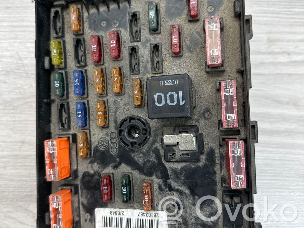 Volkswagen PASSAT B6 Modul siguranțe 