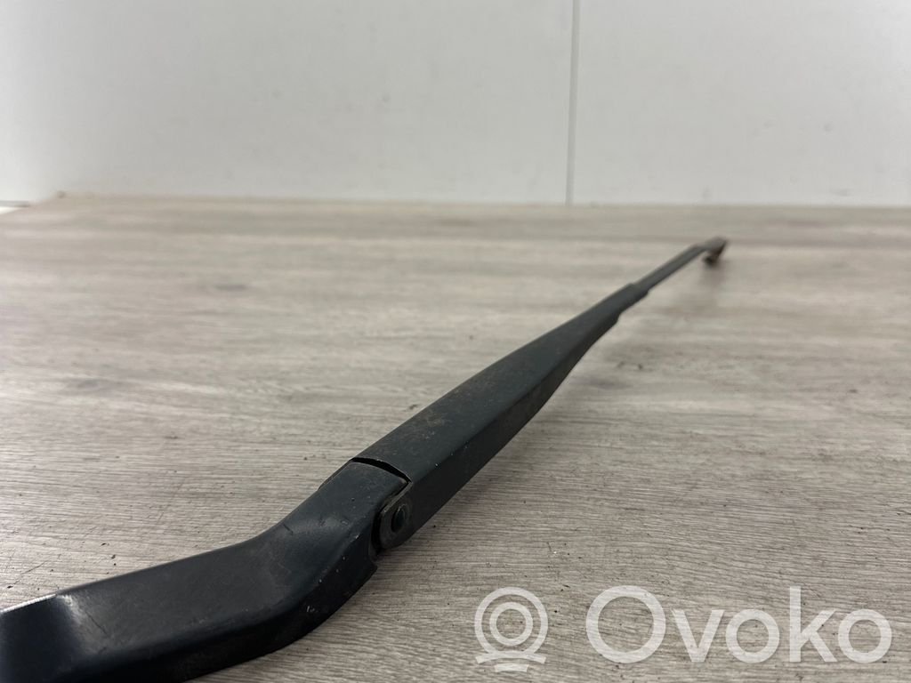 Opel Meriva A Front wiper blade arm 