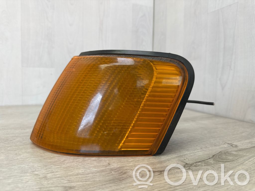 Ford Scorpio Front indicator light 