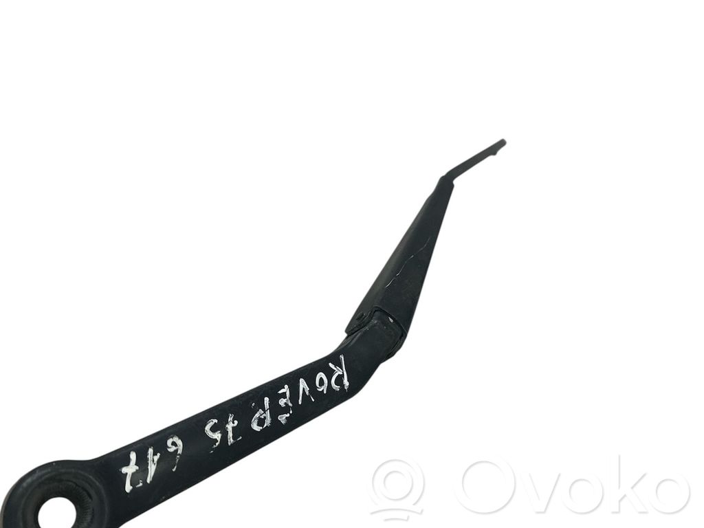 Front wiper blade arm