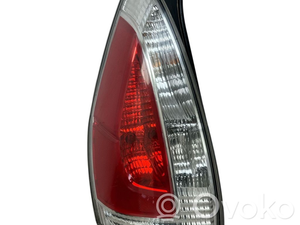 Mazda 5 Galinis žibintas kėbule 