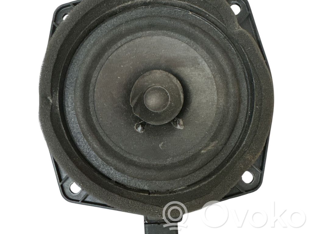 Mitsubishi Colt Altavoz de la puerta trasera 