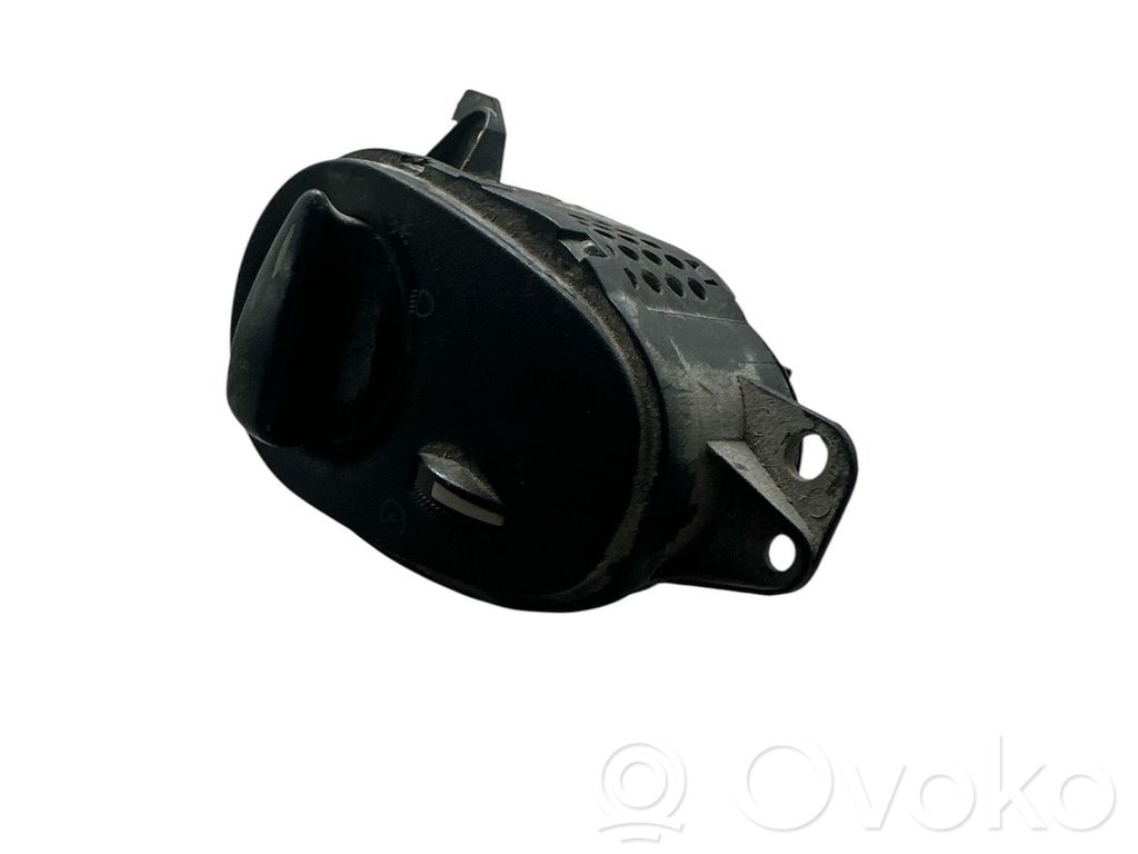 Ford Focus Light switch 