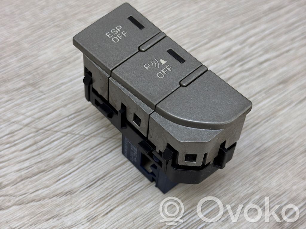 Citroen C5 ESP (stability program) switch 