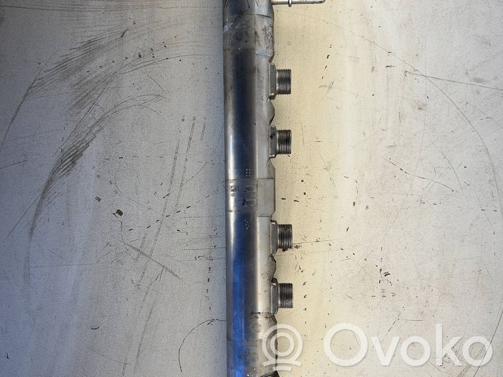 BMW 3 E90 E91 Fuel main line pipe 