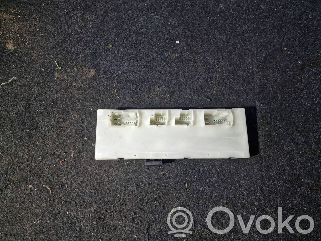 BMW X7 G07 Tailgate/trunk control unit/module 