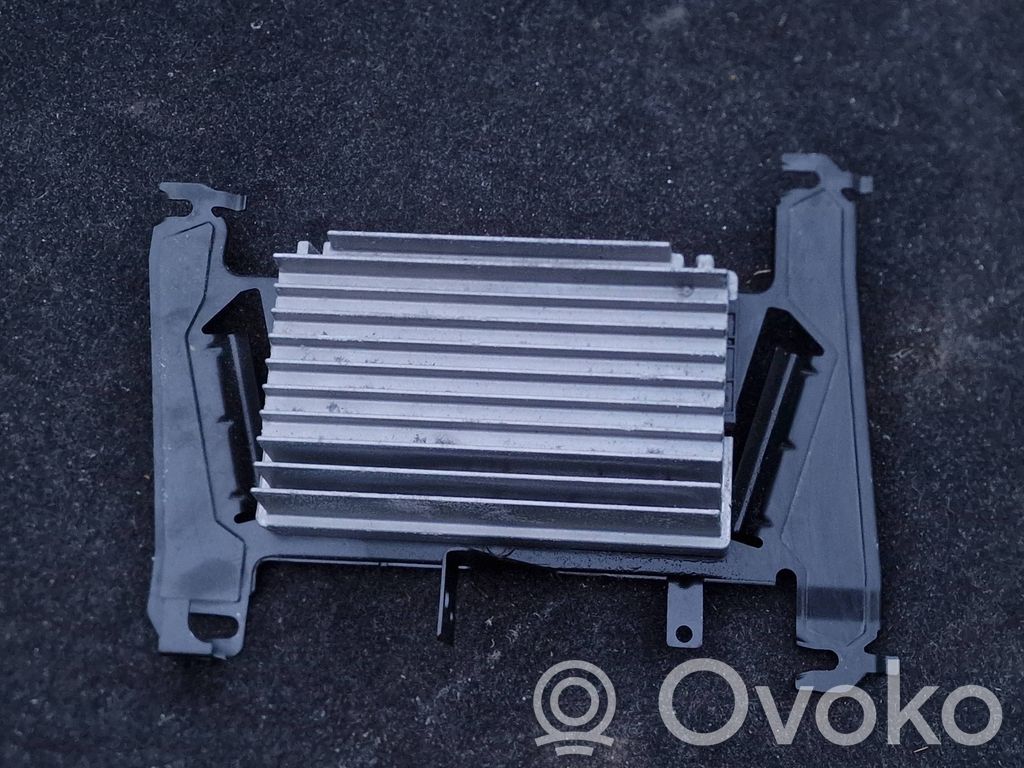 BMW 3 F30 F35 F31 Wzmacniacz audio 