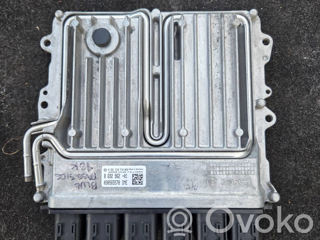 BMW 5 G30 G31 G38 Unitate/modul de control motor 