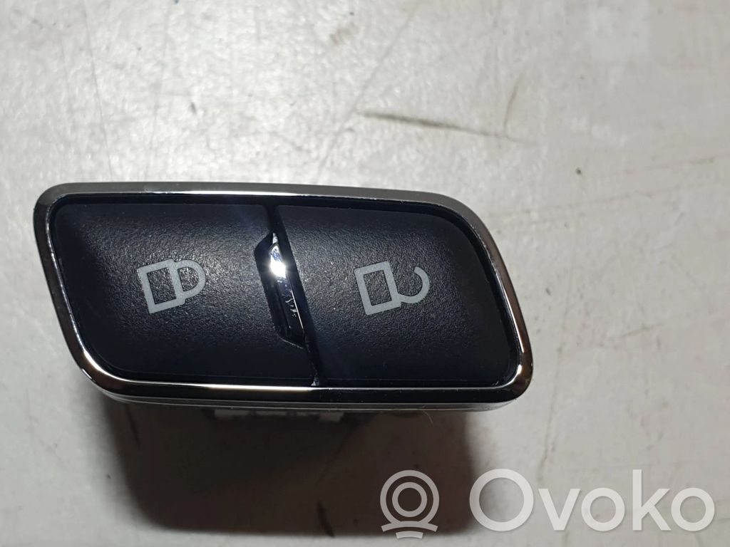 Ford Fusion II Central locking switch button 