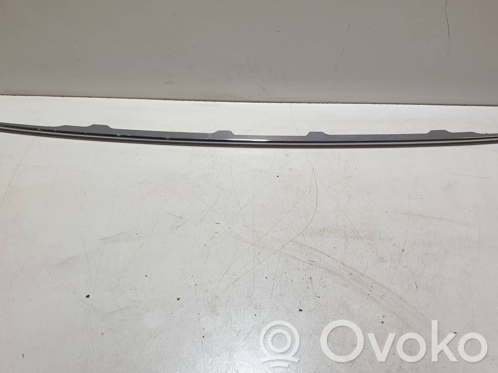 Volvo S80 Tailgate trim 