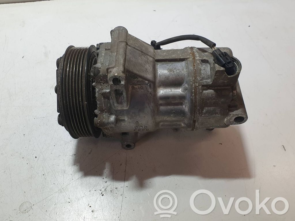 Renault Clio V Air conditioning (A/C) compressor (pump) 