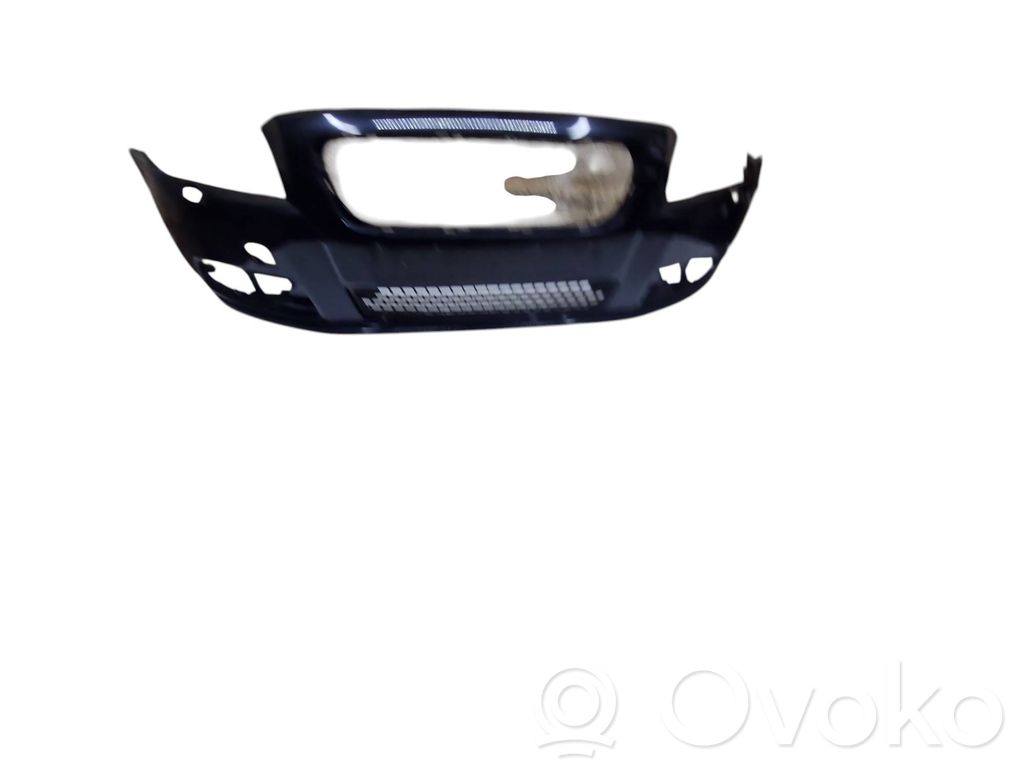 Volvo V70 Front bumper 