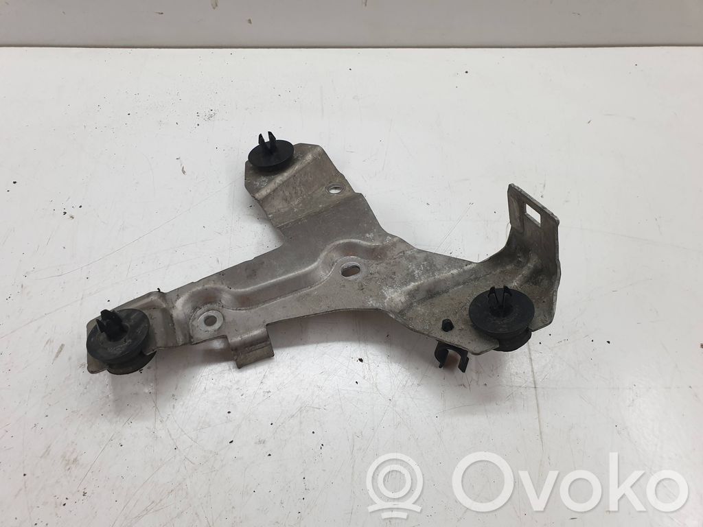 Volvo S60 Oro filtro dėžės laikiklis 