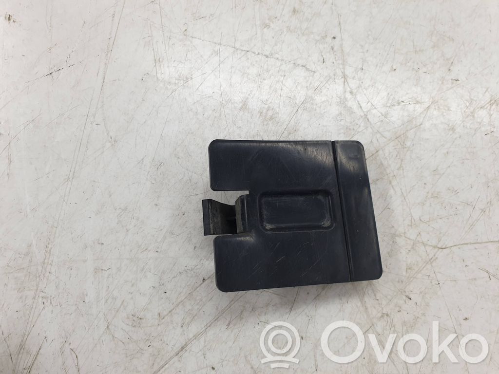 Subaru Legacy Engine splash shield/under tray 